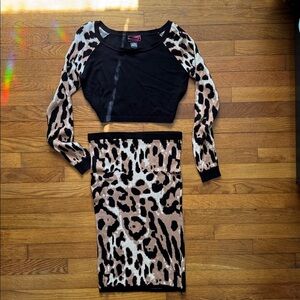 Pinup Leopard print cropped sweater dress